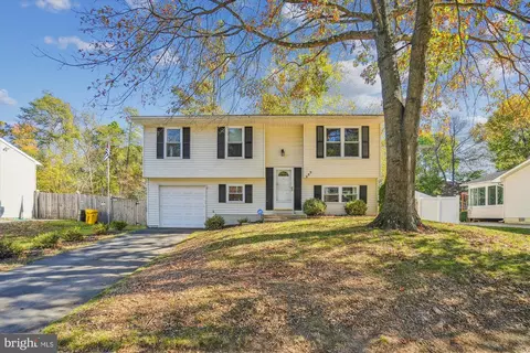 333 Council Oak Dr, Severn, MD 21144