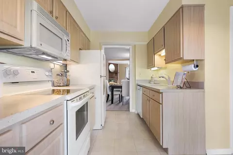 1270 Caddie Dr, Arnold, MD 21012 photo 5