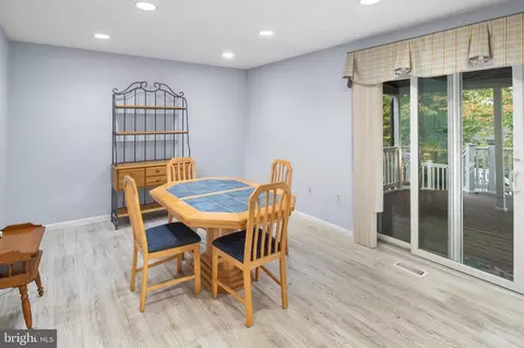 1269 Doubleday Dr, Arnold, MD 21012 photo 12