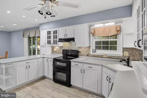 1269 Doubleday Dr, Arnold, MD 21012 photo 11