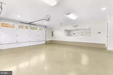 7825 Appletree Rd, Pasadena, MD 21122 photo 40