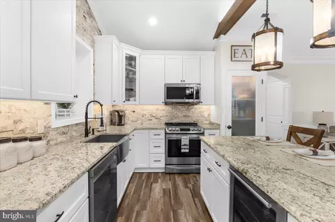 7825 Appletree Rd, Pasadena, MD 21122 photo 17