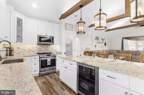 7825 Appletree Rd, Pasadena, MD 21122 photo 19