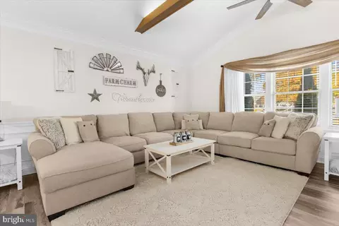 7825 Appletree Rd, Pasadena, MD 21122 photo 11