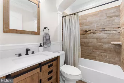 7825 Appletree Rd, Pasadena, MD 21122 photo 37