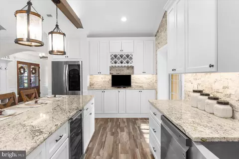 7825 Appletree Rd, Pasadena, MD 21122 photo 20