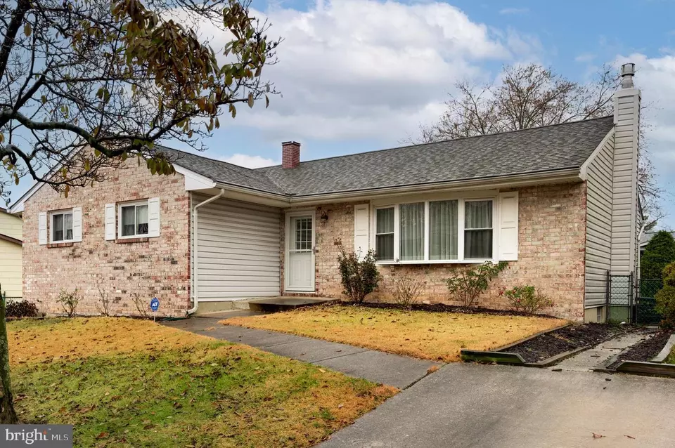 308 Shetlands Ln, Glen Burnie, MD 21061 31 Photos Movoto