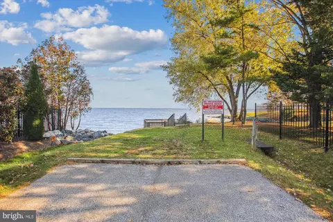 View/Area - 1538 Warfield Rd, Edgewater, MD 21037 photo 4 of 6