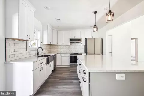 Kitchen - 1538 Warfield Rd, Edgewater, MD 21037 photo 1 of 2
