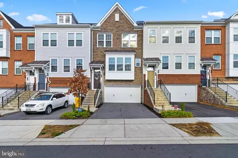 8267 Meadowood Dr, Hanover, MD 21076