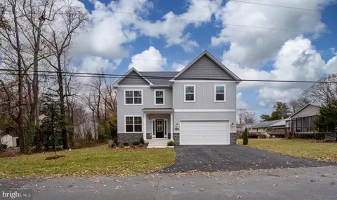 1404 Disney Ave, Severn, MD 21144