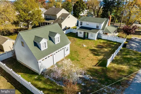 4238 Carvel Ln, Edgewater, MD 21037 photo 3