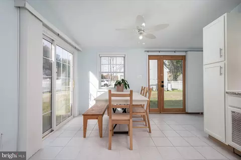 4238 Carvel Ln, Edgewater, MD 21037 photo 11