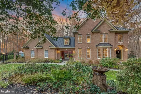 918 Malvern Hill Dr, Davidsonville, MD 21035