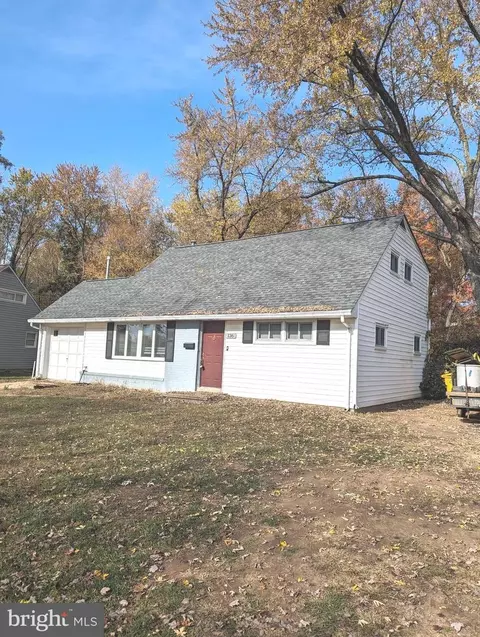 136 N Meadow Dr, Glen Burnie, MD 21060