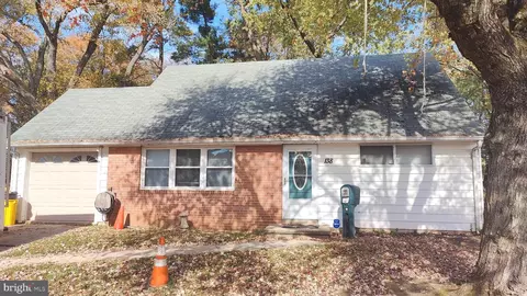 138 N Meadow Dr, Glen Burnie, MD 21060