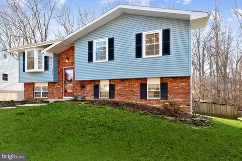 261 Overleaf Dr, Arnold, MD 21012 photo 7