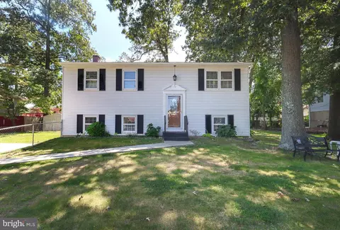 815 Duvall Hwy, Pasadena, MD 21122
