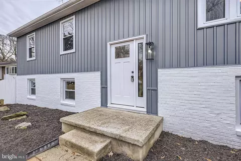 Exterior - 8089 Forest Glen Dr, Pasadena, MD 21122 photo 7 of 9