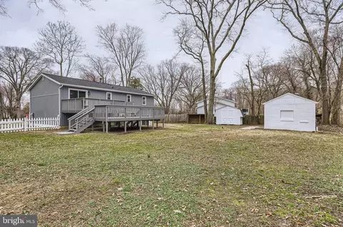 Exterior - 8089 Forest Glen Dr, Pasadena, MD 21122 photo 9 of 9