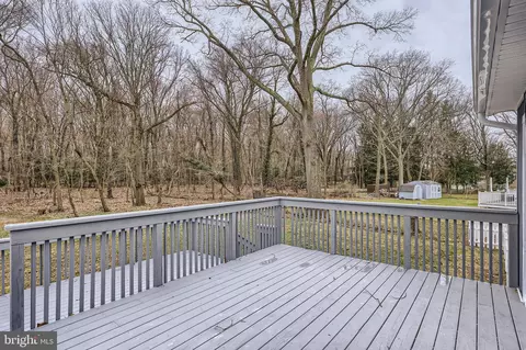 Exterior - 8089 Forest Glen Dr, Pasadena, MD 21122 photo 8 of 9