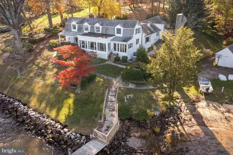 1836 Cove Point Rd, Annapolis, MD 21401