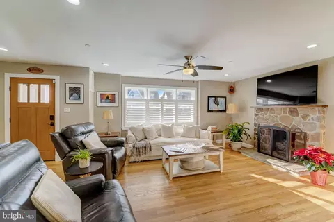 309 State St, Annapolis, MD 21403 photo 8