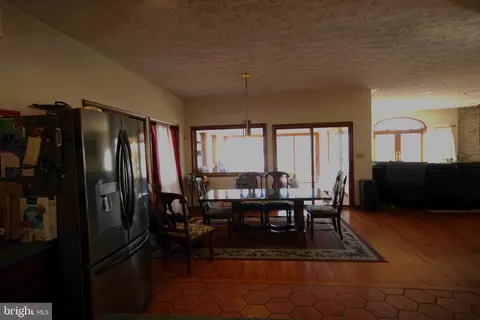 Dining - 4831 Idlewilde Rd, Shady Side, MD 20764 photo 3 of 5