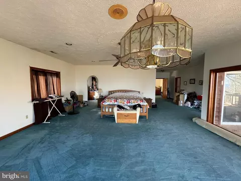 Bedroom - 4831 Idlewilde Rd, Shady Side, MD 20764 photo 1 of 5