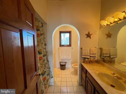 Bath - 4831 Idlewilde Rd, Shady Side, MD 20764 photo 3 of 3