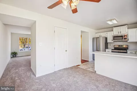 7789 W Shore Rd, Pasadena, MD 21122 photo 8