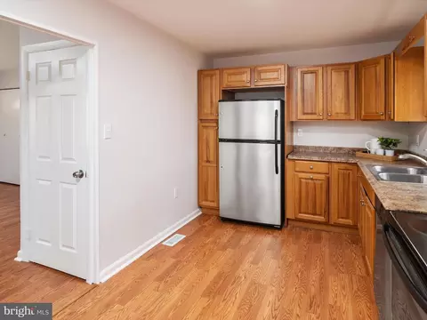 8151 Elizabeth Rd, Pasadena, MD 21122 photo 12