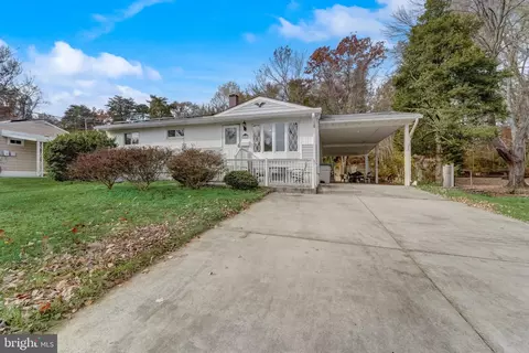 1262 Roundtop Rd, Odenton, MD 21113