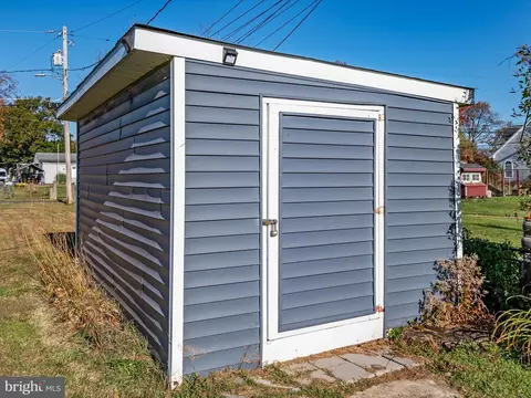 7803 Southwest Rd, Pasadena, MD 21122 photo 35