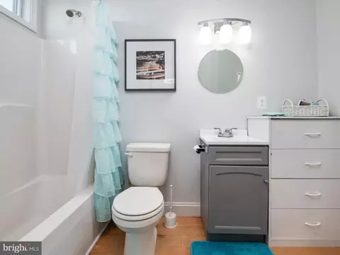7803 Southwest Rd, Pasadena, MD 21122 photo 28