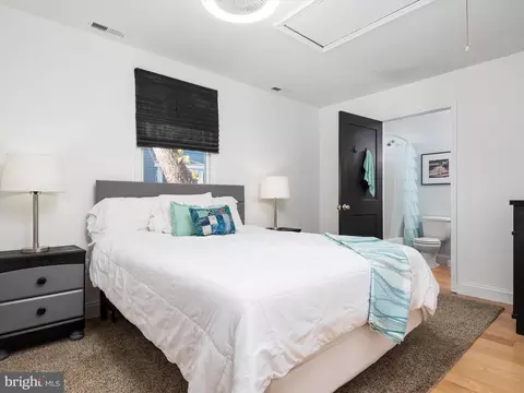 7803 Southwest Rd, Pasadena, MD 21122 photo 27