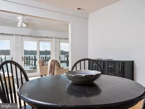 7803 Southwest Rd, Pasadena, MD 21122 photo 20