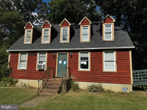 674 Chestnut Springs Ln, Glen Burnie, MD 21060