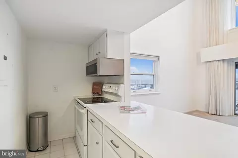 312 Severn Ave #E412, Annapolis, MD 21403 photo 28