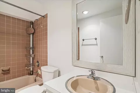 312 Severn Ave #E412, Annapolis, MD 21403 photo 46