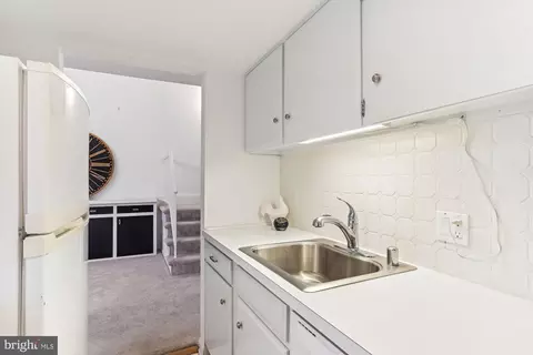 312 Severn Ave #E412, Annapolis, MD 21403 photo 31