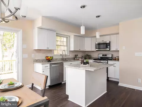 458 Monterey Ave, Odenton, MD 21113 photo 18