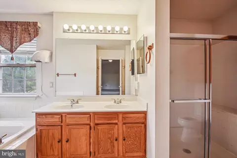 2420 Hightee Ct, Crofton, MD 21114 photo 32
