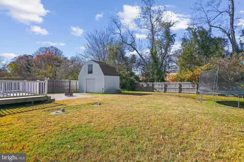 8 Brookview Ave, Pasadena, MD 21122 photo 29