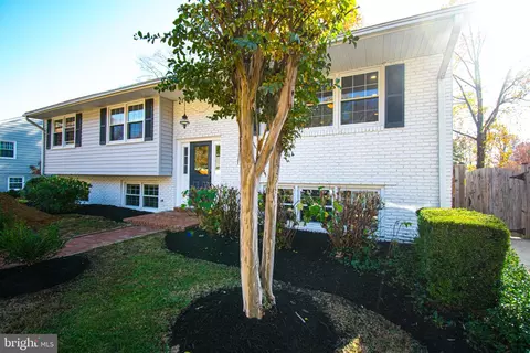 1903 Lindamoor Dr, Annapolis, MD 21401