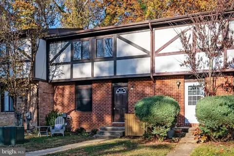 1221 Driftwood Ct, Arnold, MD 21012
