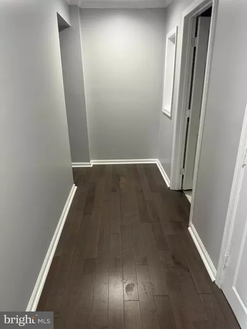 Entry Way - 1062 Vena Ln, Pasadena, MD 21122 photo 1 of 1