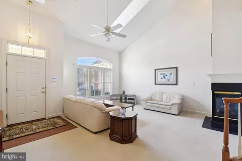347 Hamlet Cir, Edgewater, MD 21037 photo 6