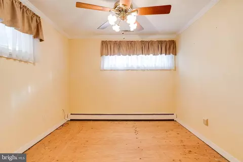 704 Birch Ave, Pasadena, MD 21122 photo 37