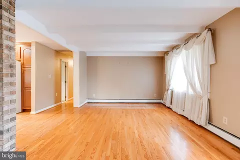 704 Birch Ave, Pasadena, MD 21122 photo 5